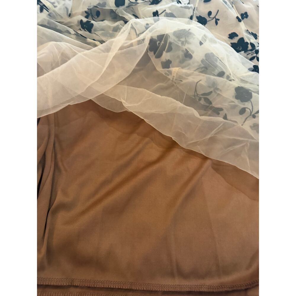3D DOUBLE-LAYERED MESH MIDI SKIRT IN CARAMEL Size L - Picture 5 of 6